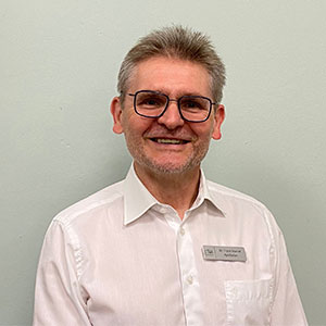 Dr. Frank Haenel