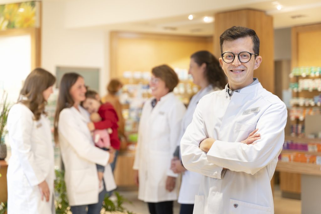Apotheker:in im Team